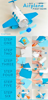 Aprende más manualidades de papel con nuestros tutoriales. Construimos Un Avion Hucha Con Una Botella De Plastico En 7 Pasos