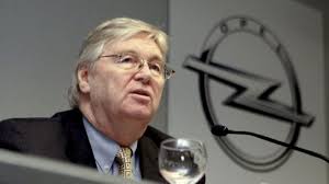 Opel: Nick Reilly n'a pas dit que des usines ne fermeraient pas
