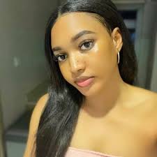 Tshenolo Exclusive Collections (@Tsheno_Sithole)