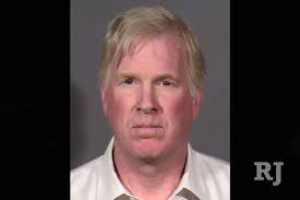 Las Vegas lawyer used clients' money to gamble, police report says