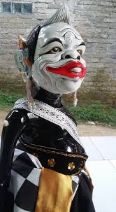 Ingin membaca cerita pendek paling lucu yang konyol, gokil, dan kocak? Wayang Golek Semar Cepot Dawala Gareng Siswapelajar Com