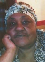 Julia Sapp's Instagram, Twitter & Facebook