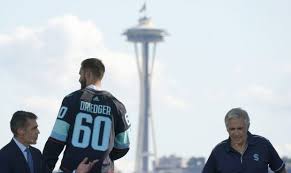 After a day of leaks, general manager ron francis and a bunch of seattle special guests helped. Gafjqi5ugtpt9m