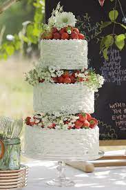 Strawberry Wedding Cake Themarriedapp Com Hearted 3 Strawberry Wedding Cakes Wedding Strawberries Buttercream Wedding Cake
