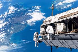 Simple app for tracking the international space station (iss) over a google maps map. Measure The Speed Of The Iss With Your Iphone Wired