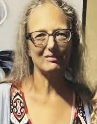 Madeline Burrows's Instagram, Twitter & Facebook