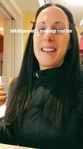 Sarah Duvall's Instagram, Twitter & Facebook