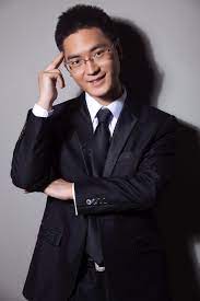 I'm not sure how the lab leak is now super likely considering there's no new data indicating that's the case. Interview With A Memory Expert 2x World Memory Champion Wang Feng Mullen Memory