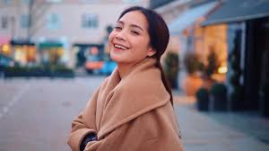 Beli nagita slavina online berkualitas dengan harga murah terbaru 2021 di tokopedia! Perdana Live Di Tiktok Nagita Slavina Langsung Diserbu Warganet Republika Online