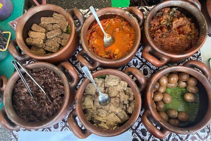 Gudeg Ternyata Punya Dua Versi, Yogyakarta dan Solo Ini Bedanya - TIMES Indonesia