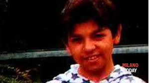 Bambino scomparso, persona scomparsa, indagine, rapimento, rapimento bambino, agente investigativo della polizia, crimini, relazioni familiari, abuso di minori, giornalista, polizia, genitori e figli. Ritrovato Bambino Scomparso A Milano
