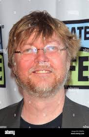 Jabari Ellis's Instagram, Twitter & Facebook