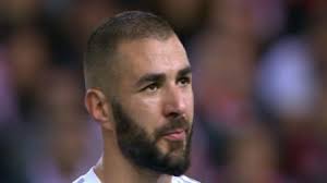 Старые приятели на одном поле. Karim Benzema Prinimal Uchastie V Shantazhe Valbuena Bez Zadnej Mysli