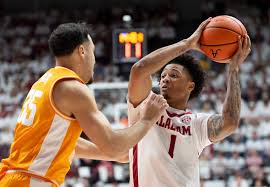 March Madness: Expert Betting Picks for Sunday's Games