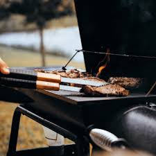 You need a place to sit while you bask in the radiant warmth of your backyard campfire. 12 Diy Grill And Bbq Island Plans