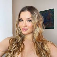 Be your french ugc creator by Veronikawolfs