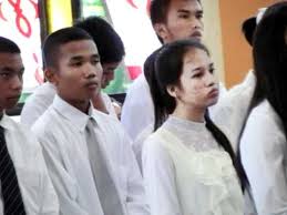 Baju naik sidi kupang / baju distro kupang home facebook. 30 Trend Terbaru Model Baju Untuk Naik Sidi Maria Space