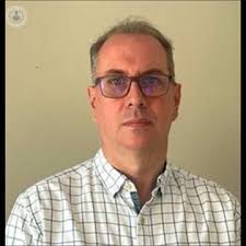 Newport: 20 expert ENT specialists for Aphonia (loss of voice)