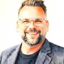 Today I am incredibly proud! 🥳 Writing a code of conduct and laying the  foundations for acting with integrity for 675.000 people in the Volkswagen  Group is a once-in-a-lifetime project. I am