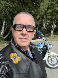 69 and still gettin my knees in the breeze !