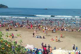 Kondisi pantai pangandaran hari ini 18 oktober 2020 tampak ramai #pangandaran. 2020 Pantai Pangandaran Sudah Seperti Bali Pikiran Rakyat Com