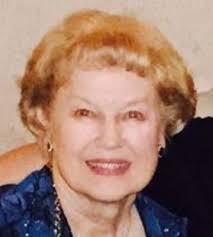 Lindsay Tanguy's Instagram, Twitter & Facebook