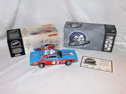 We had 2 action stores and a fantastic small store in mesa called racing collectibles. Pin On Nascar Collectibles
