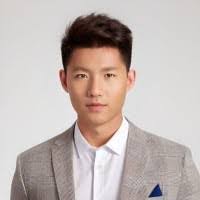 Howard Holtzman's Instagram, Twitter & Facebook