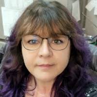 Janice Pickard's Instagram, Twitter & Facebook