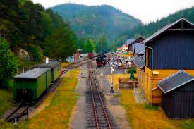 Liebe fahrgäste, wir freuen uns, sie bei uns begrüßen zu dürfen. Schmalspurbahnen Und Dampfloks In Sachsen