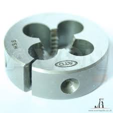 With a drill bit point to drive into the workpiece, these taps can drill and tap holes in a single step. M10 X 1 25 Metric Tap Set Set Of 3 Highest Quality Free Uk Shipping