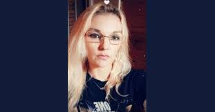 Heather Mae's Instagram, Twitter & Facebook