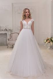 We did not find results for: Brautkleider Neu Trend Collection 2017 Brautkleid Adrianna Ein Designerstuck Von Purpassion Be Ballkleid Hochzeit Farbige Hochzeitskleider Kleider Hochzeit