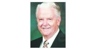 Douglas Woodworth's Instagram, Twitter & Facebook