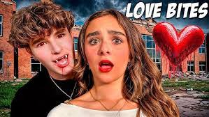 Maci Dunn's Instagram, Twitter & Facebook