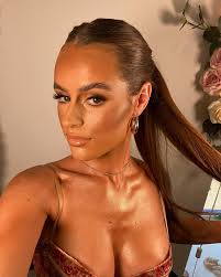 Makeup by Emily Thomas