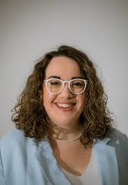 Hi everyone! I'm newer here to the Charleston area and wanted to introduce  myself! I moved to Charleston about a year ago and before moving here I  worked with over 200 local