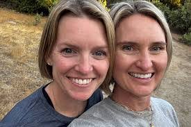 Jacqueline Nell's Instagram, Twitter & Facebook