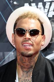 This look is sleek and sexy and can give you some serious edge to navigate our new normal in 2021. Chris Brown Flaunts Blue Cheetah Print Hair For Christmas