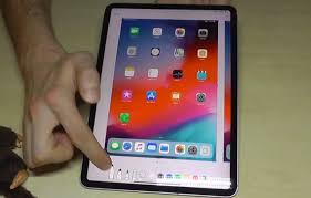 Tap the thumbnail to open it or. Taking A Screenshot On Ipad Pro 2018 Guide