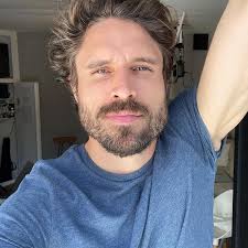 Feeling like summer. Happy #Saturday . . . #saturdayvibes #summer