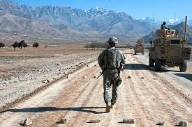 The two leaders discussed ways to help afghanistan fight a violent insurgency as american and international troops withdraw. Usa Erwagen Wegen Verstarkter Taliban Angriffe Verzogerten Abzug Aus Afghanistan Afghanistan Derstandard De International