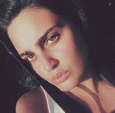 1994 doğumlu melisa ural anne ve babasından dolayı hep objektif önünde olan ünlü çocuklar arasında yer alıyor. Sibel Can In Kizinin Son Hali Sasirtti