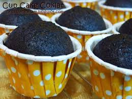 Lihat juga resep triple choco cupcakes enak lainnya. Artikel Ini Berkongsi Resepi Mudah Buat Cup Cake Coklat Kukus Moist Dengan Sukatan Cawan Coklat Hidangan Penutup Kue