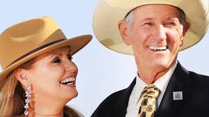 Georgia-Lili Howe launches vintage clothing business Machia et