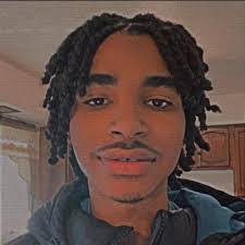 Lamont Darden's Instagram, Twitter & Facebook