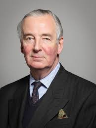 Glen Arthur's Instagram, Twitter & Facebook