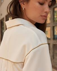 Amazon.com: The Drop Women's Ivory Silky Button Down Shirt by @Coveteur, L  : Clothing, Shoes & Jewelry