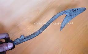 Tetapi pemarah serta mudah dihasut. Kongsi 8 Kongsi Delapan Tombak Nanggala Sepuh Temuan Full Meteorit