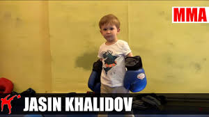 Długowłosa piękność jest uważana za jedną z. Jasin Khalidov Syn Mameda Na Treningu Sportow Walki Youtube